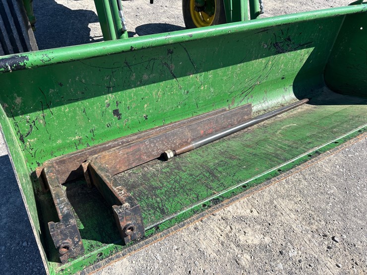 john-deere-2950-image-13