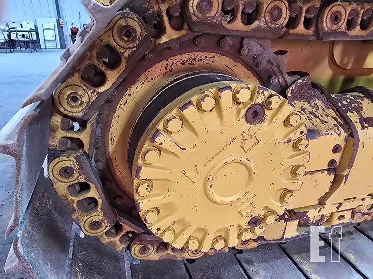 2022-caterpillar-d3-lgp-image-34