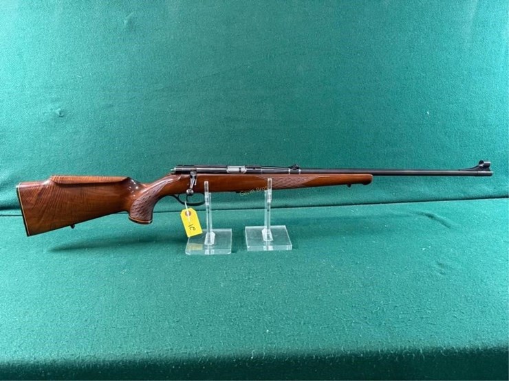savage-anschutz-22lr-rifle-image-1