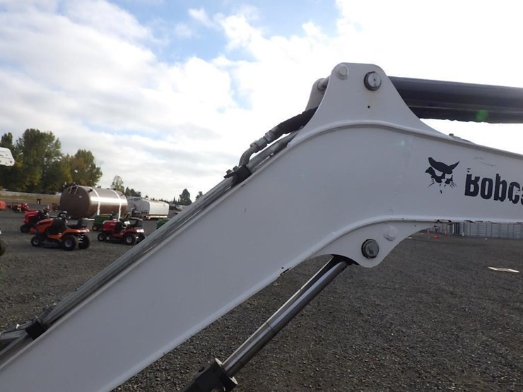 2019-bobcat-e32i-image-26