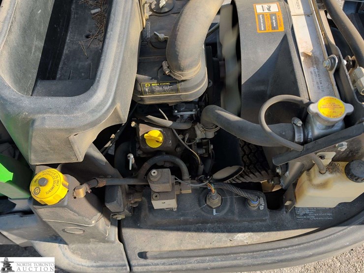 2015-john-deere-2500-image-26