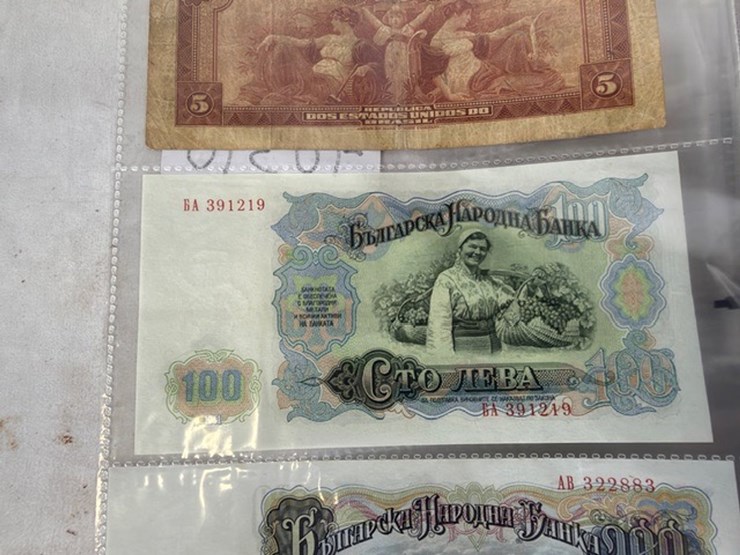#40310-•-foreign-currency-bank-notes-image-7