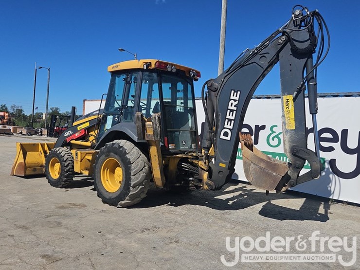 2018-deere-410l-image-4