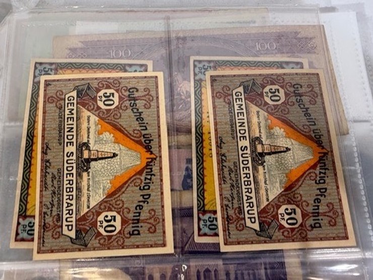 #40311-•-foreign-currency-bank-notes-image-36