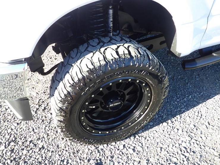 2020-ford-f350-image-10
