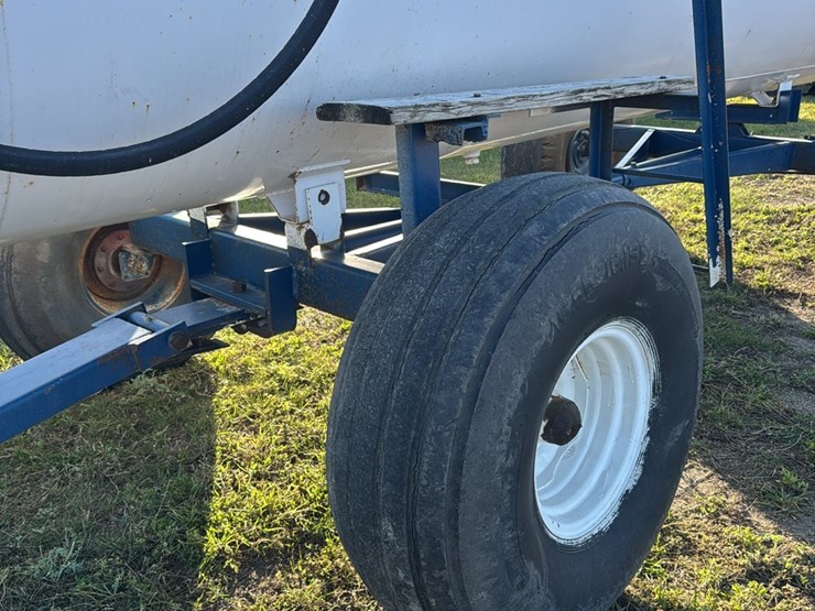 11-21-1450-gallon-nh3-tank,-16.5l---16.1-sl-tires-image-6