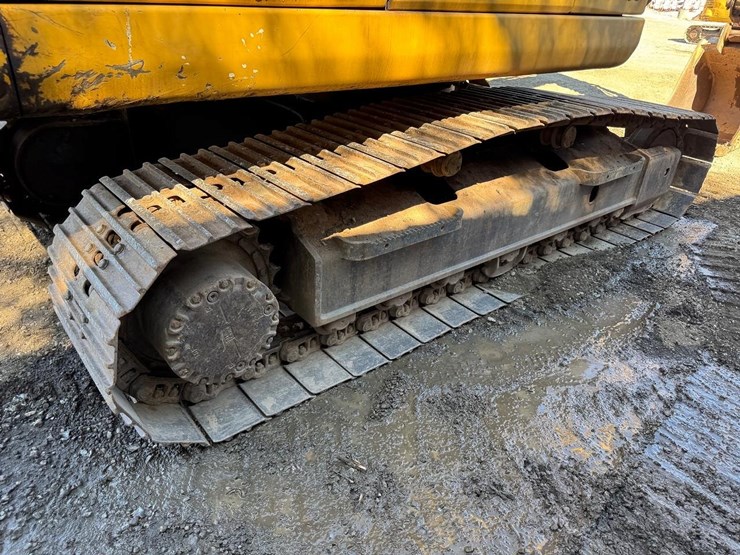 komatsu-pc160-image-18