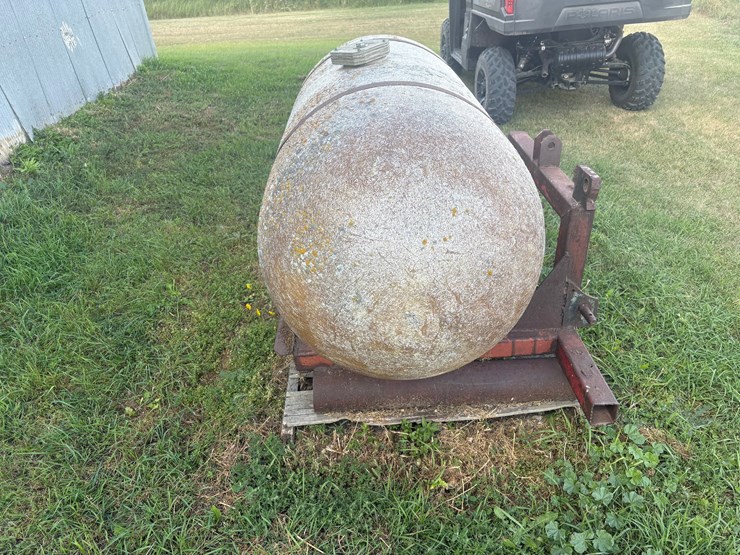 3-pt-water-tank-with-pump-and-honda-engine-to-put-out-grass-fires.-works-great-for-burning-ditches.-can-be-used-in-pickup-box.-image-6