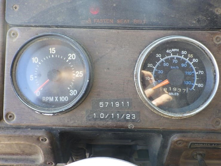 1991-freightliner-fla086-24'-t/a-cab-&-chassis-image-51