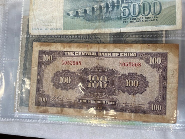 #40310-•-foreign-currency-bank-notes-image-30