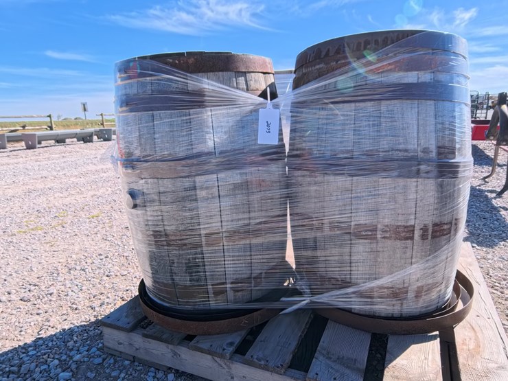 #2073-•-53-gallon-whiskey-barrels-(2-count)-image-1