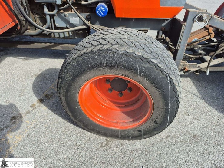 1999-kubota-m5400-image-13