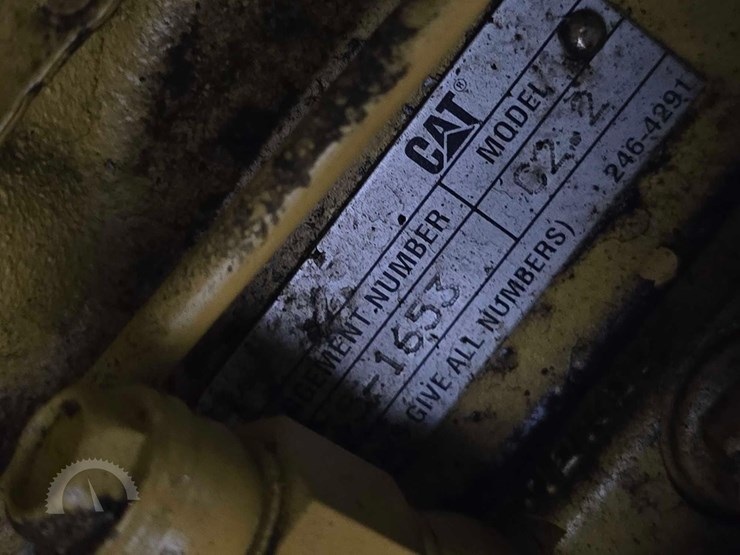 2015-caterpillar-xq30-image-19