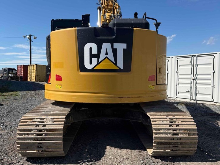 2019-caterpillar-325flcr-image-4