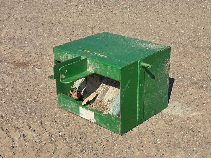 john-deere-imatch-3-point-weight-box-attachment-image-1