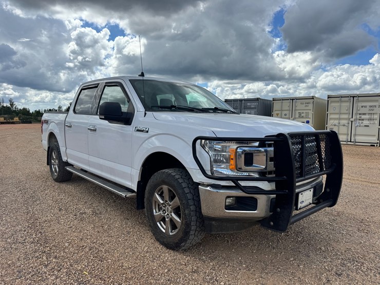 2020-ford-f150-xlt-image-8