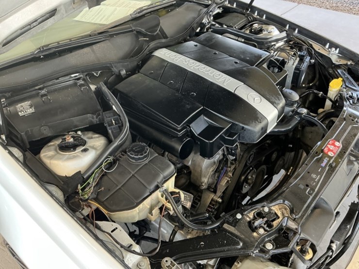2004-mercedes-benz-clk320-sdn-image-13
