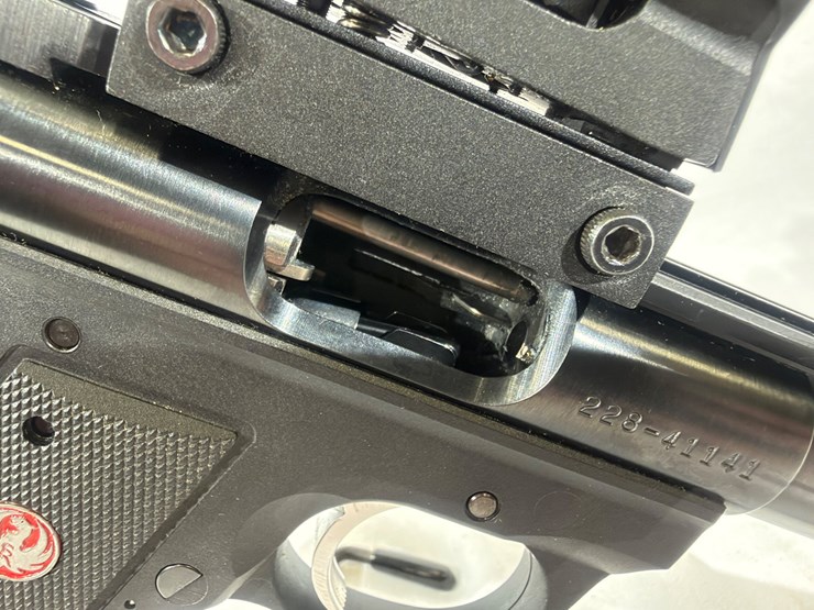 #30-•-ruger-22/45-mark-iii-pistol-image-33