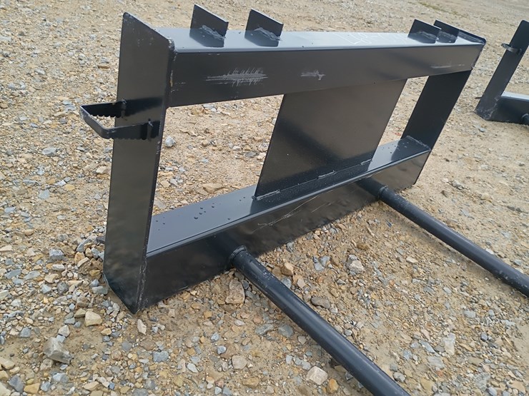 #l69-036-•-jct-bale-spear-skid-steer-attachment-image-6