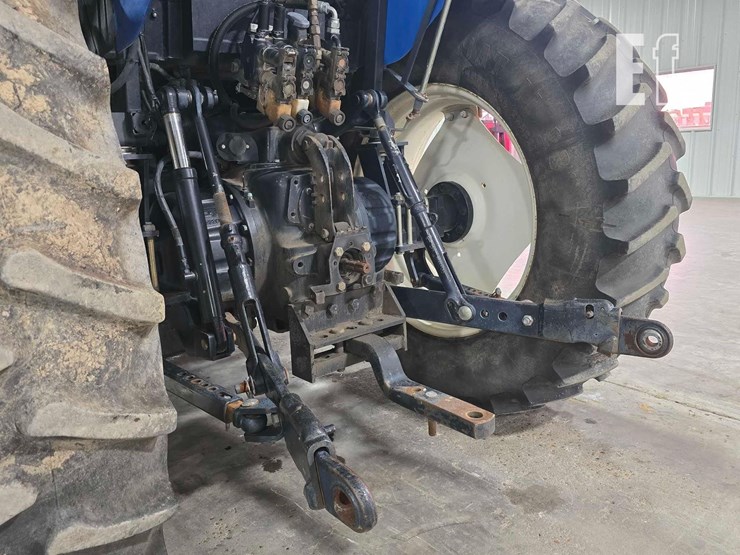 2016-new-holland-ts6.130-image-21