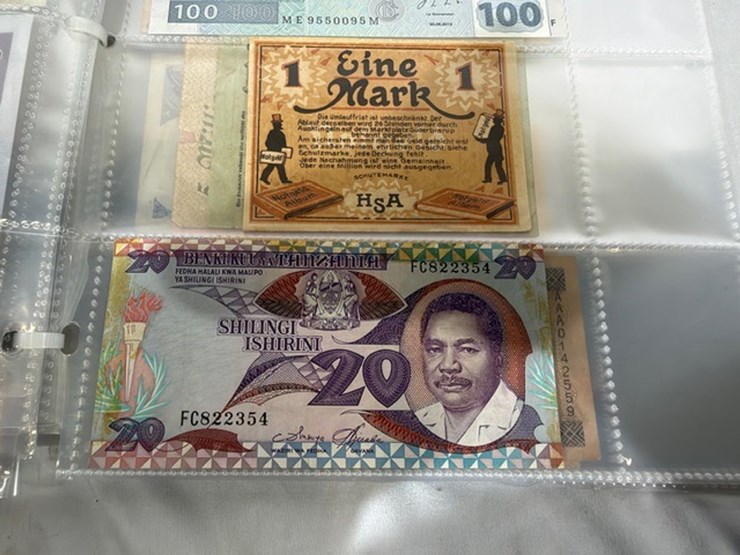 #40311-•-foreign-currency-bank-notes-image-141