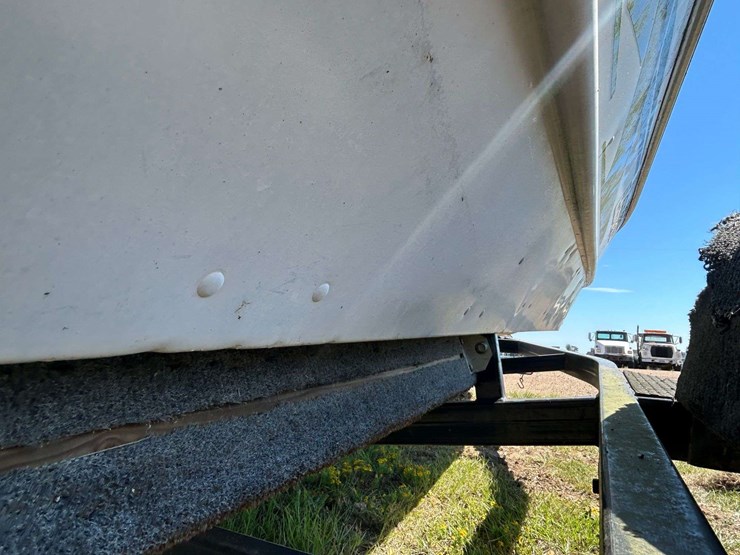 1998-lowe-170-aluminum-bass-boat-w/-trailer-image-18