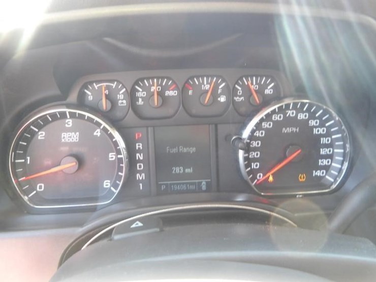 2015-chevrolet-2500hd-image-20
