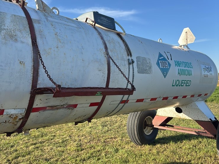 11-5-1450-gallon-nh3-tank,-16.5l---16.1-tires-image-6