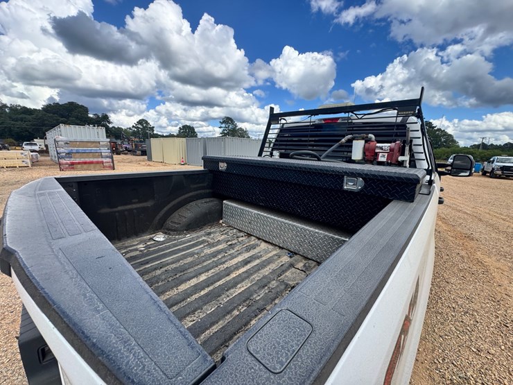 2019-ford-f250-xl-image-7