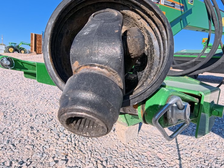 2019-john-deere-956-image-10