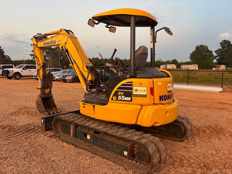 2021-komatsu-pc55mr-image-2