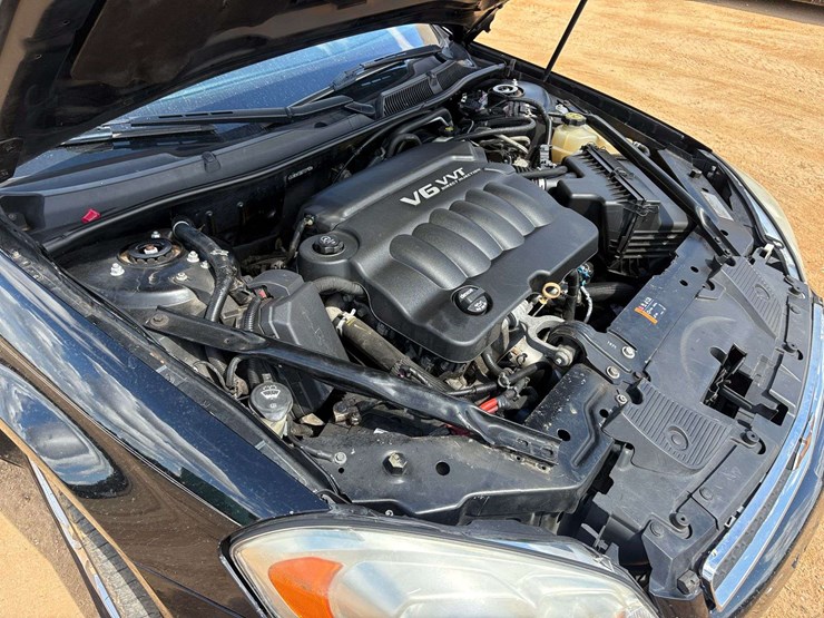 2016-chevrolet-impala-limited-4-door-sedan-(145,089-miles)-image-21