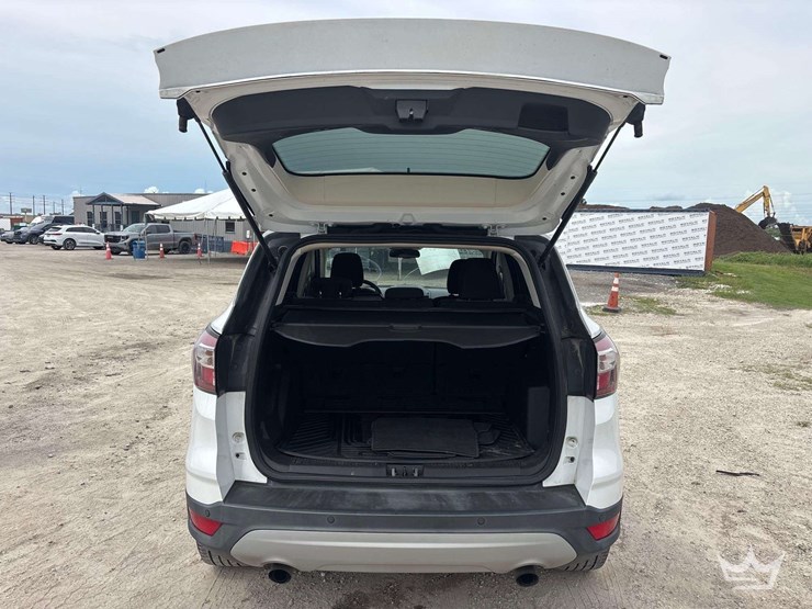 2018-ford-escape-image-24