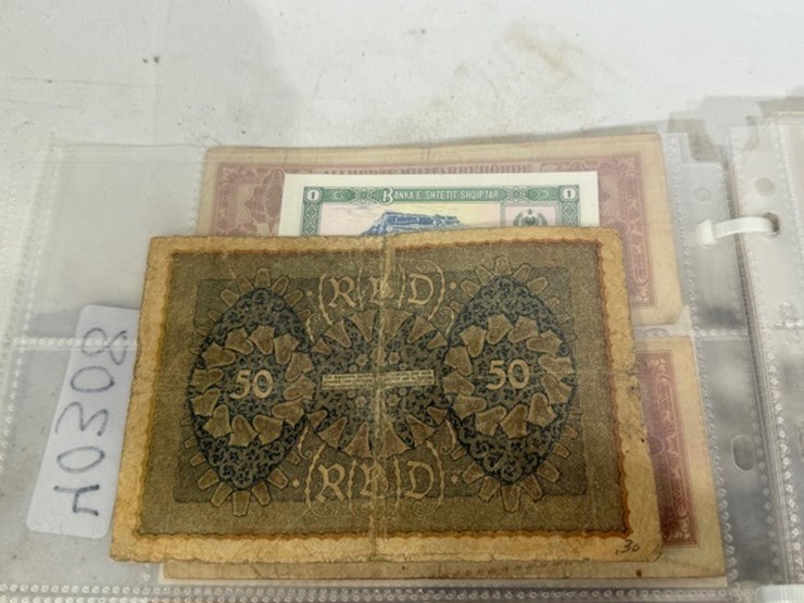 #40308-•-foreign-currency-bank-notes-image-13