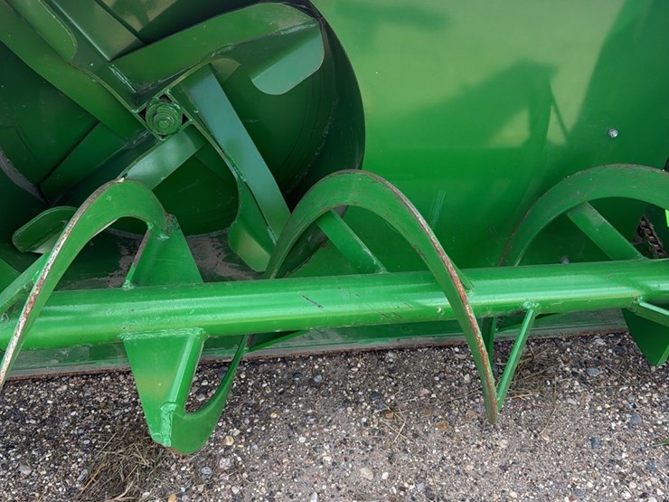 frontier-model-sb1174-like-absolutely-brand-new-3-point-snow-blower,-hydraulic-chute,-john-deere-jiffy-hitch,-none-nicer,-check-photos-image-45