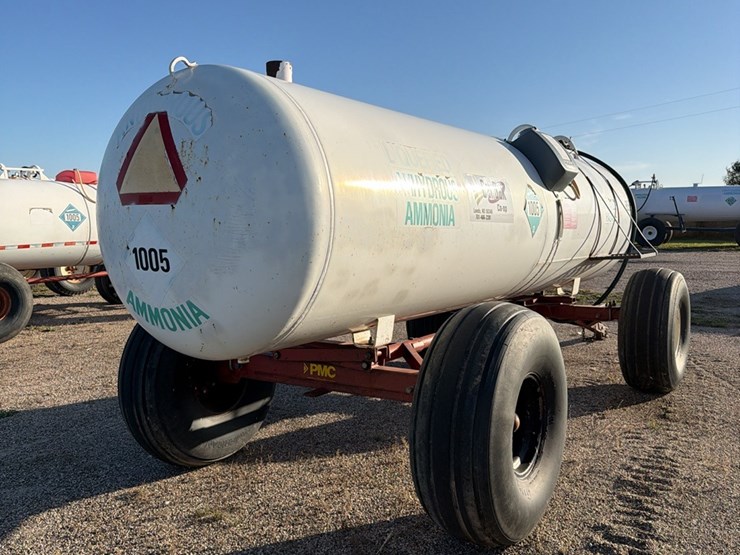 11-10-1450-gallon-nh3-tank,-16.5l---16.1-tires-image-4