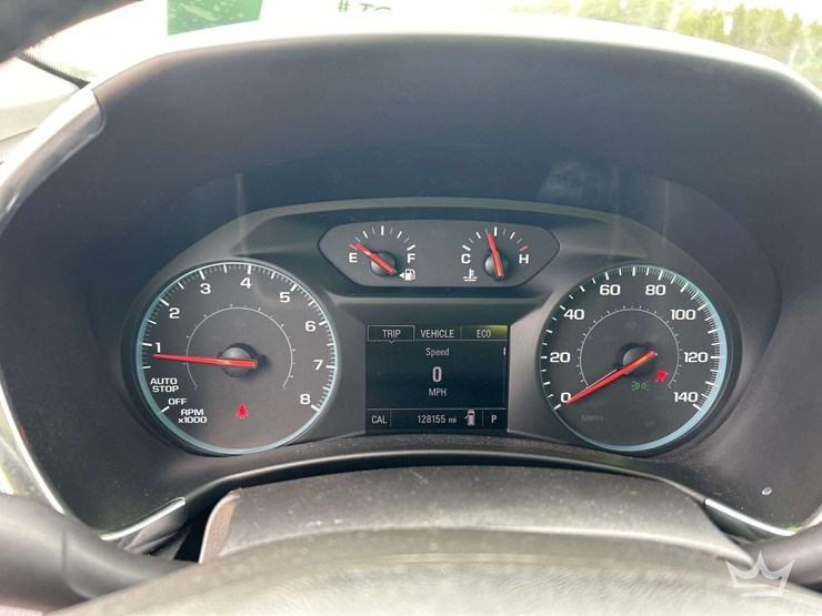 2018-chevrolet-equinox-lt-image-16