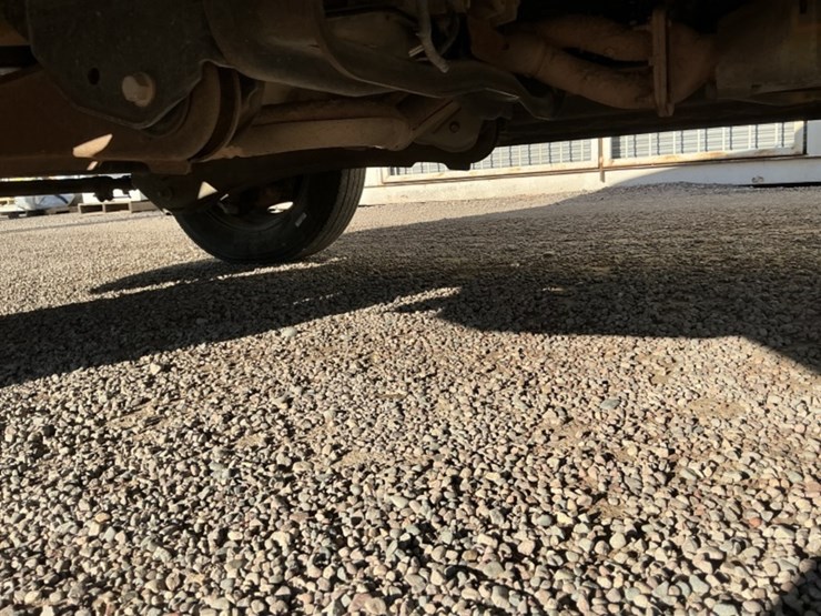2006-ford-f450-image-27