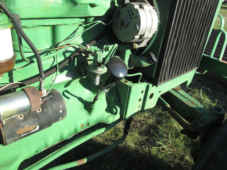 john-deere-401b-image-12