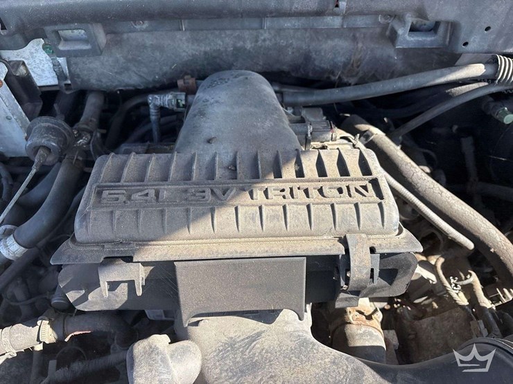 2005-ford-expedition-image-11