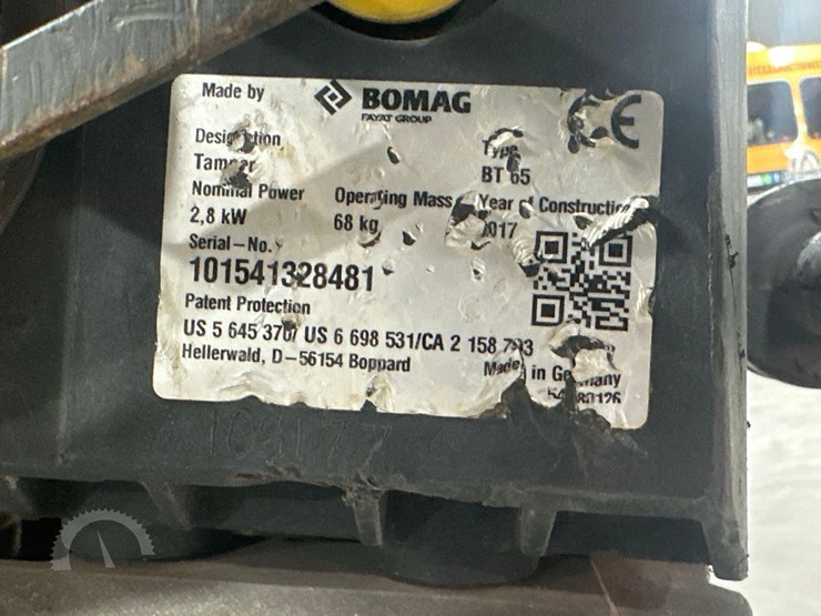 2017-bomag-bt65-image-7