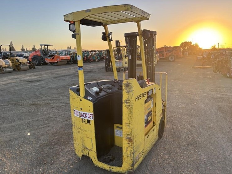 hyster-e40hsd2-21-forklift-image-17