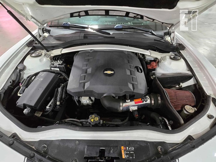2015-chevrolet-image-16