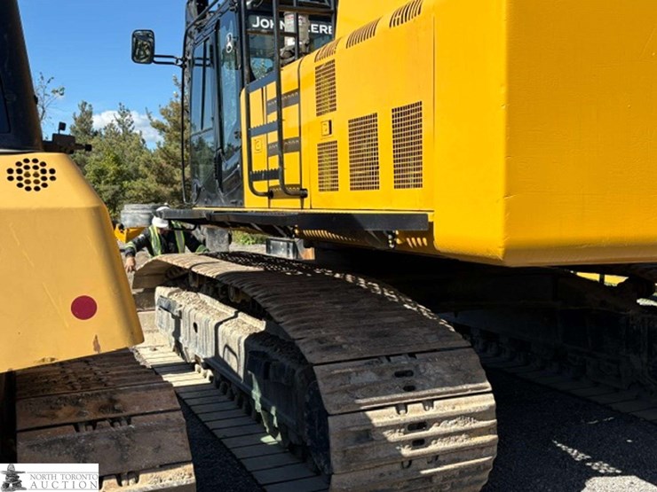 2010-john-deere-450-image-7