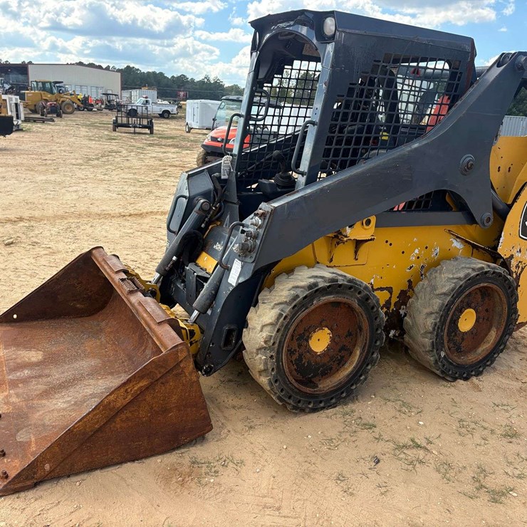 2021 JOHN DEERE 318