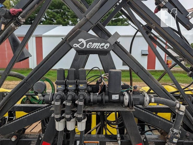 demco-sprayer-image-5
