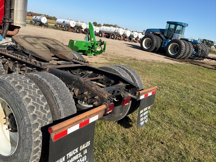 2012-international-prostar-image-34
