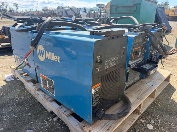 #7520-•-miller-xmt350-dc-inverted-arc-welder-image-3