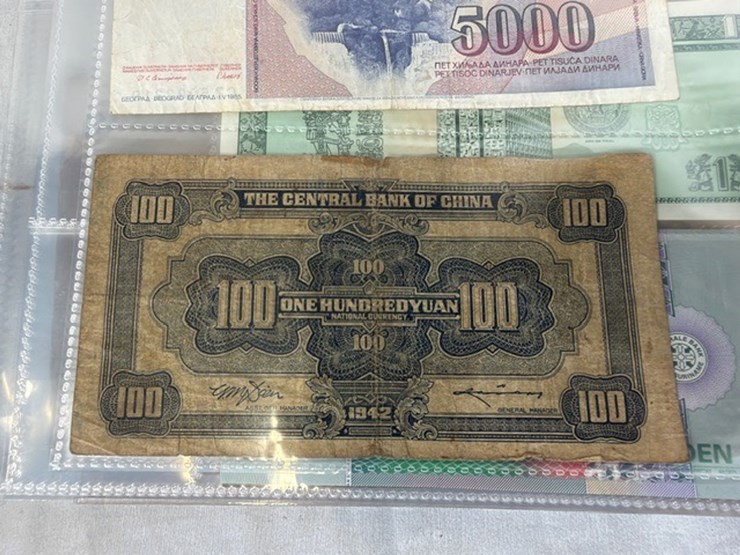 #40309-•-foreign-currency-bank-notes-image-81