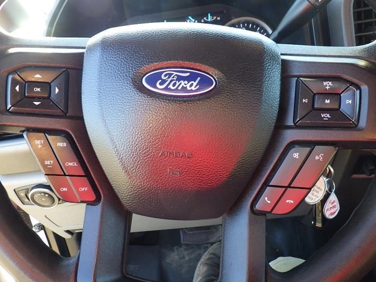 2020-ford-f350-image-38